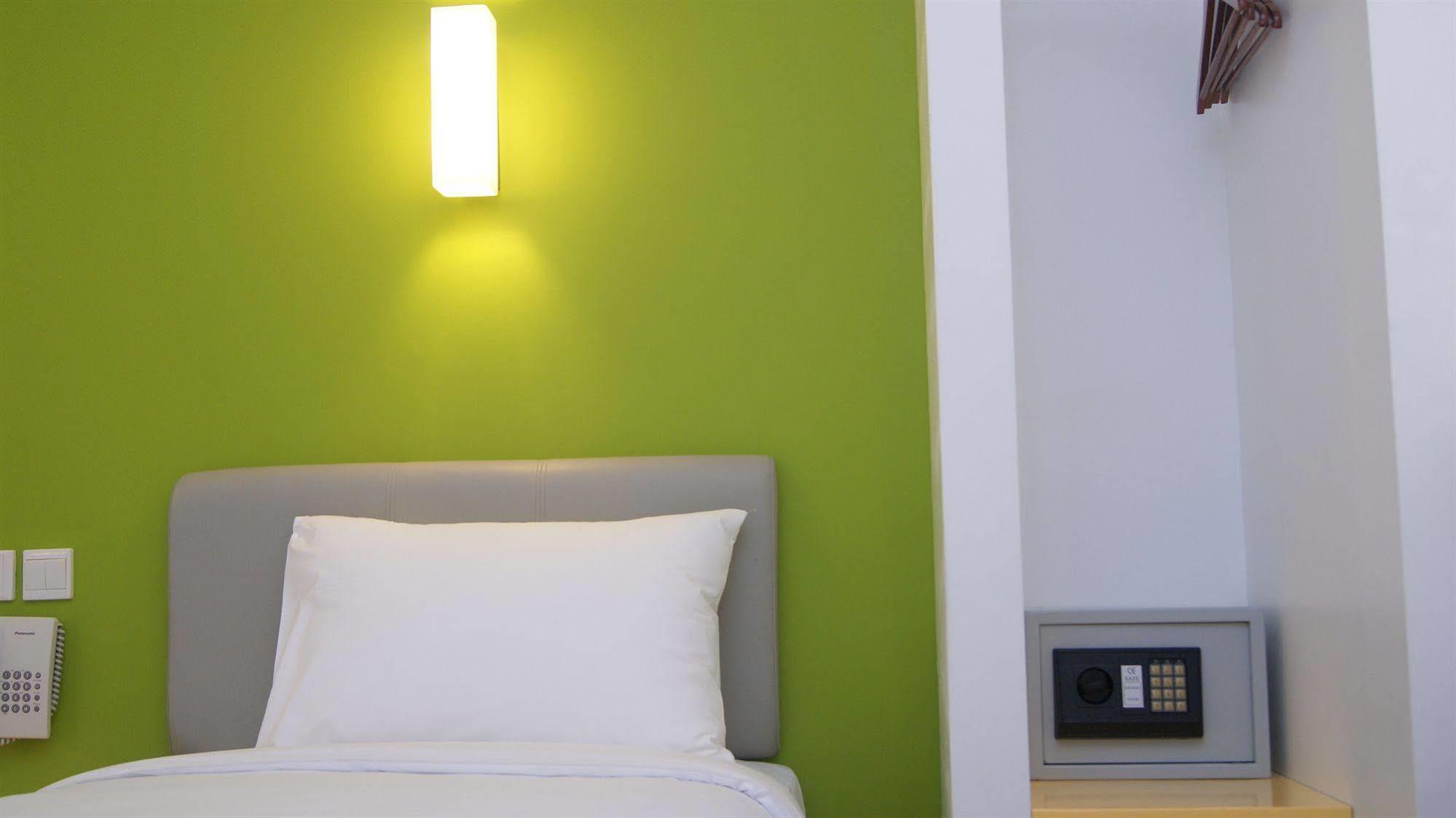 Amaris Hotel Mangga Besar Jakarta Eksteriør bilde